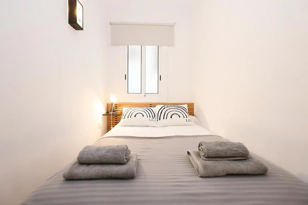 La Rambla - Catalonia Square Apt 4Bd-2Bth Barcelona 0*,  Spain