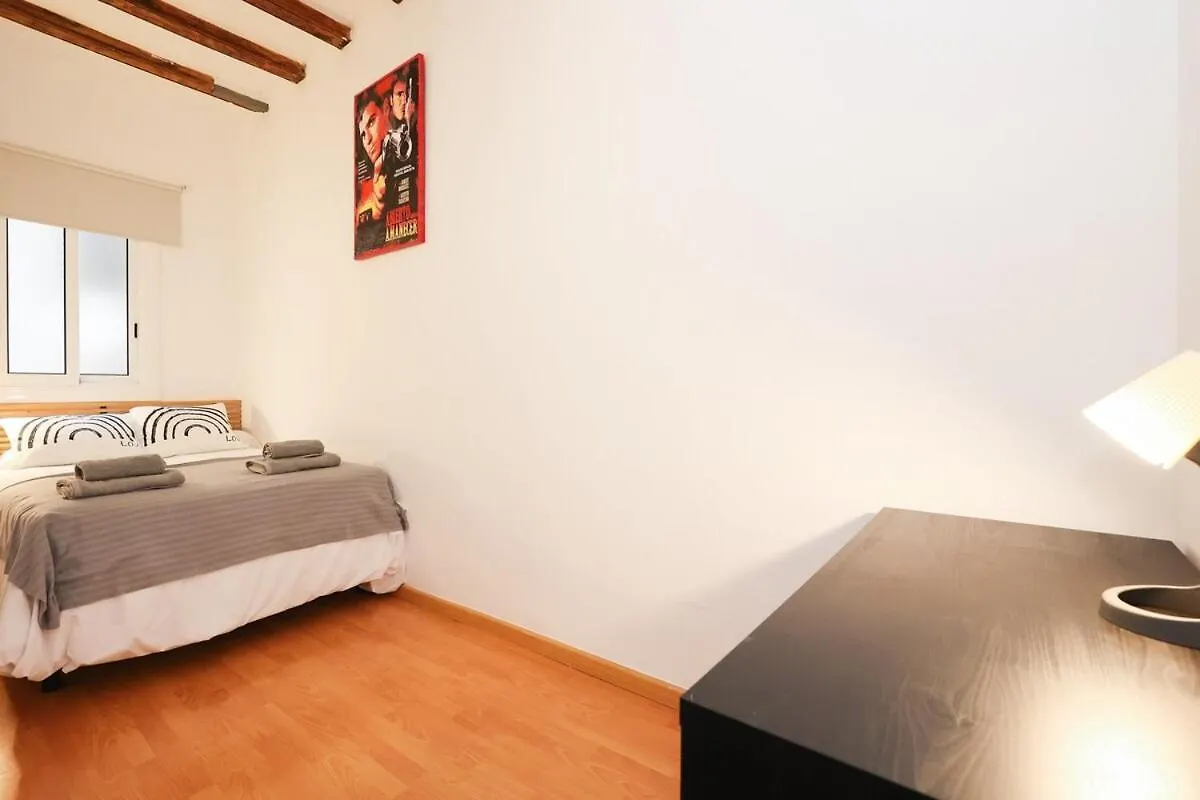 La Rambla - Catalonia Square Apt 4Bd-2Bth Barcelona Spain
